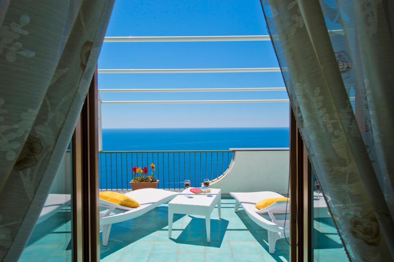 Moressas In Praiano Luaran gambar