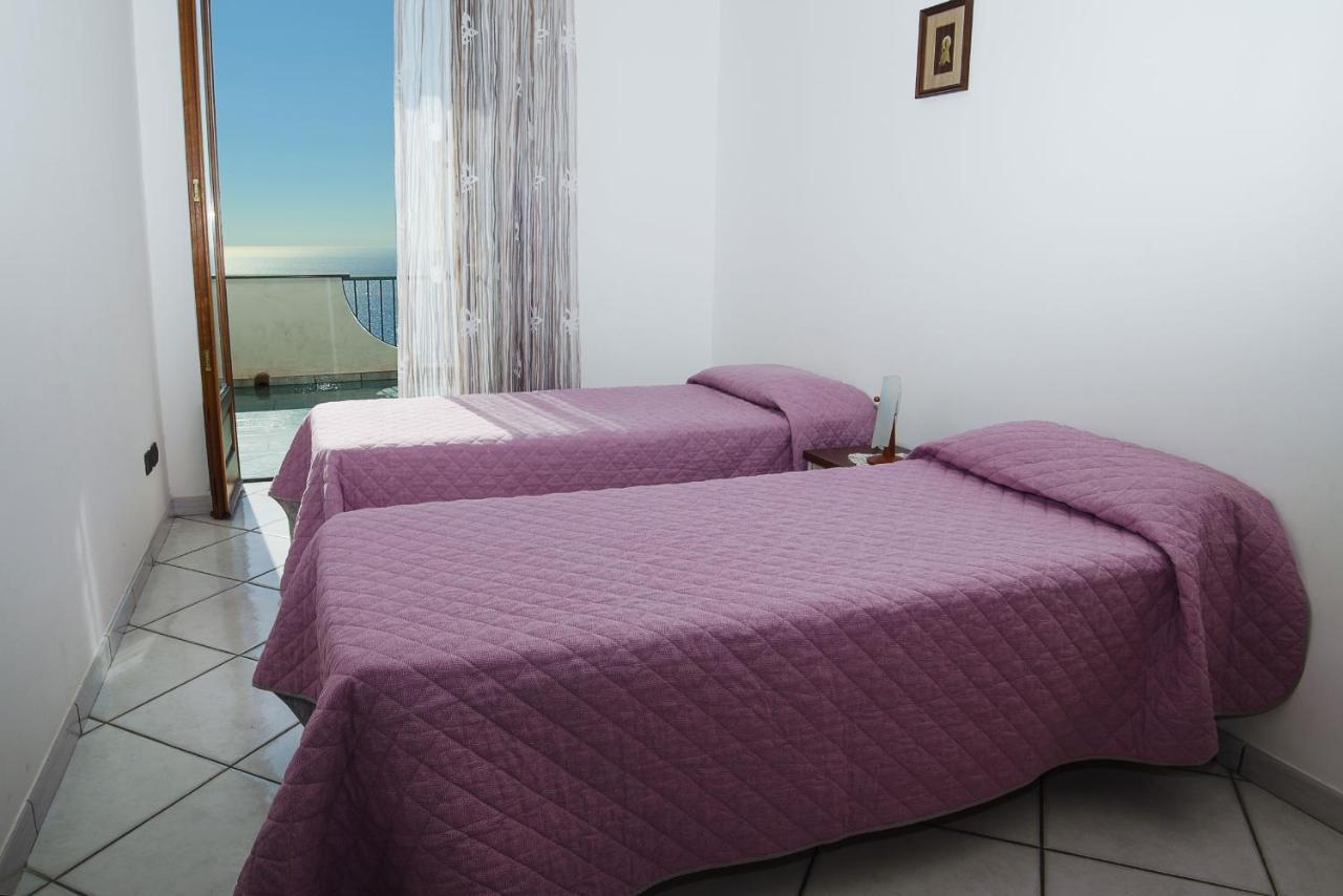 Moressas In Praiano Luaran gambar